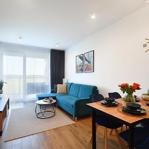  Apartment Westin House 215